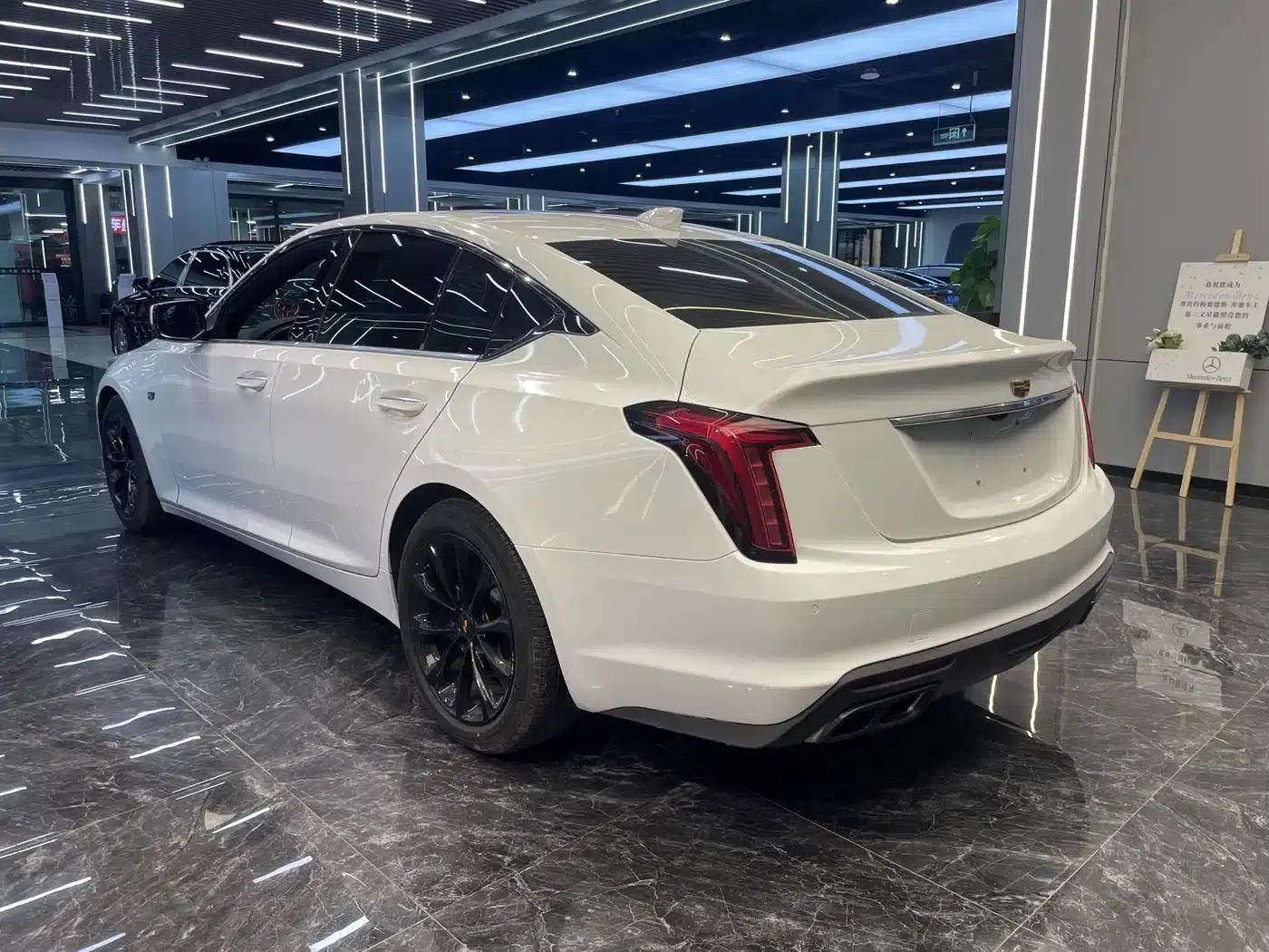 2021 Cadillac CT5 28T Luxury — миниатюра 9