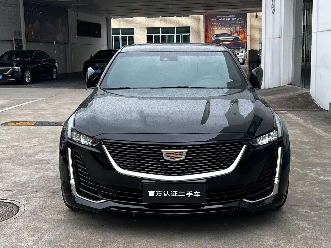 2022 Cadillac CT5 28T Luxury — миниатюра 2