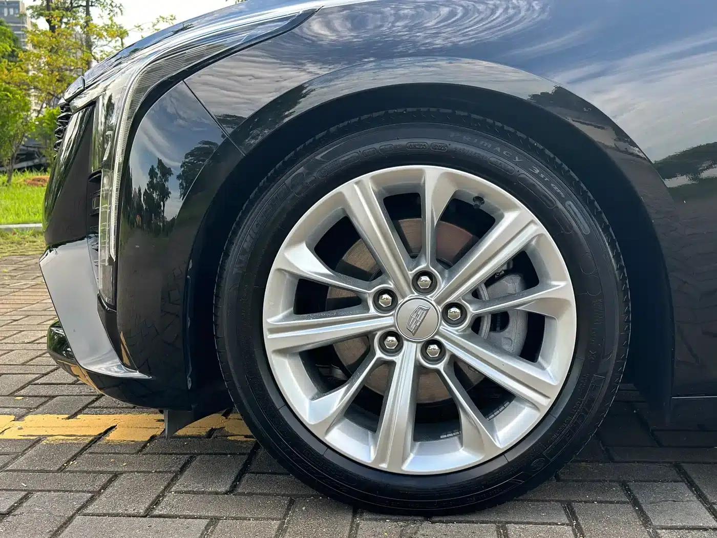 2024 Cadillac CT5 28T Luxury Pro — миниатюра 17