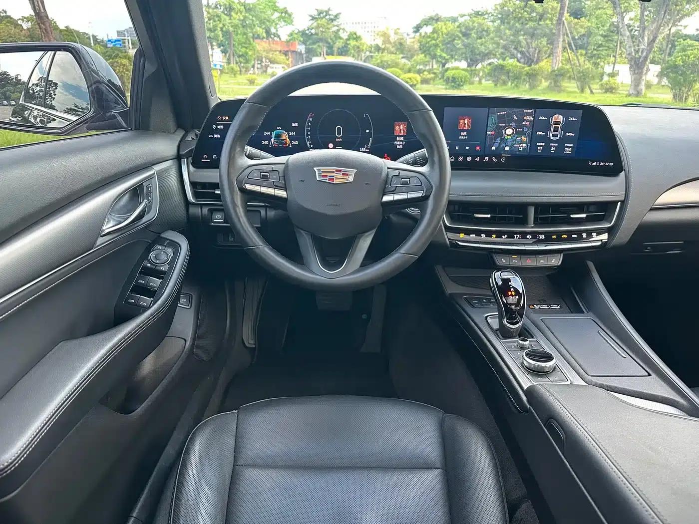 2024 Cadillac CT5 28T Luxury Pro — миниатюра 4