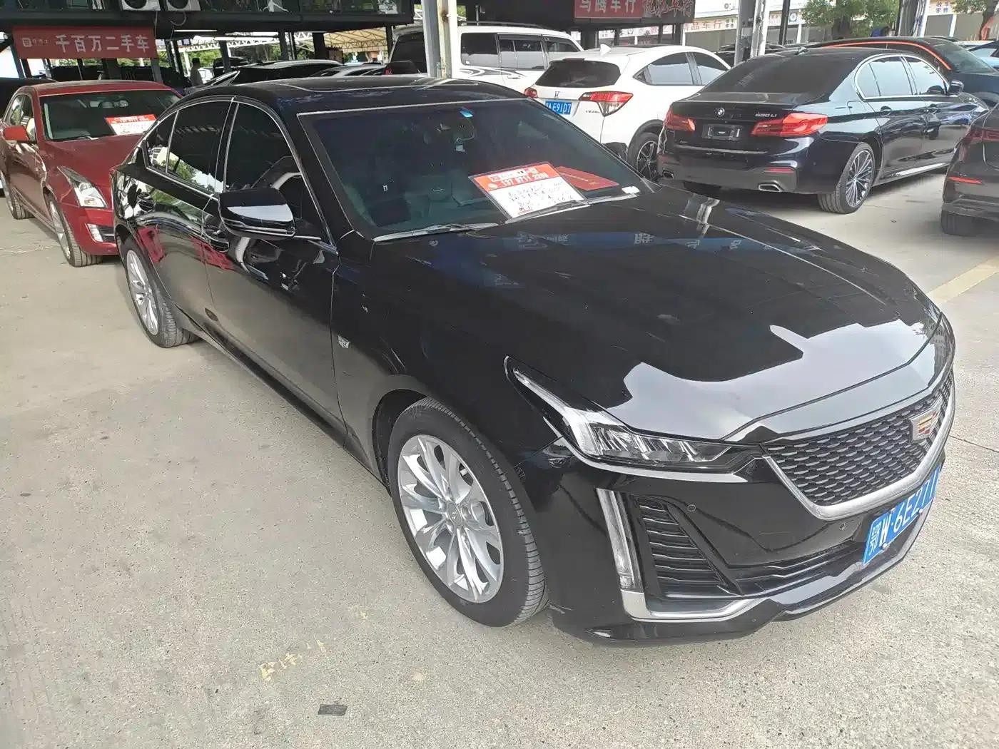 2022 Cadillac CT5 28T Luxury — миниатюра 3