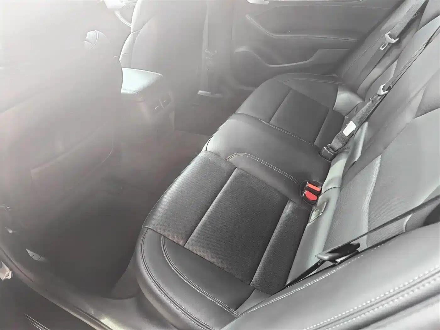 2022 Cadillac CT5 28T Luxury — миниатюра 6