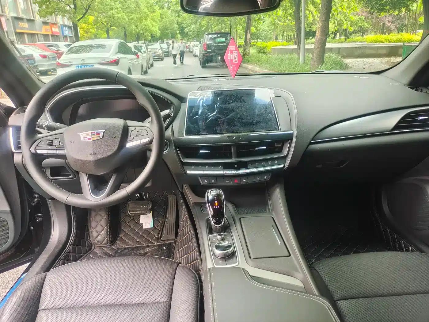 2023 Cadillac CT5 28T Luxury (Standard Edition) — миниатюра 9