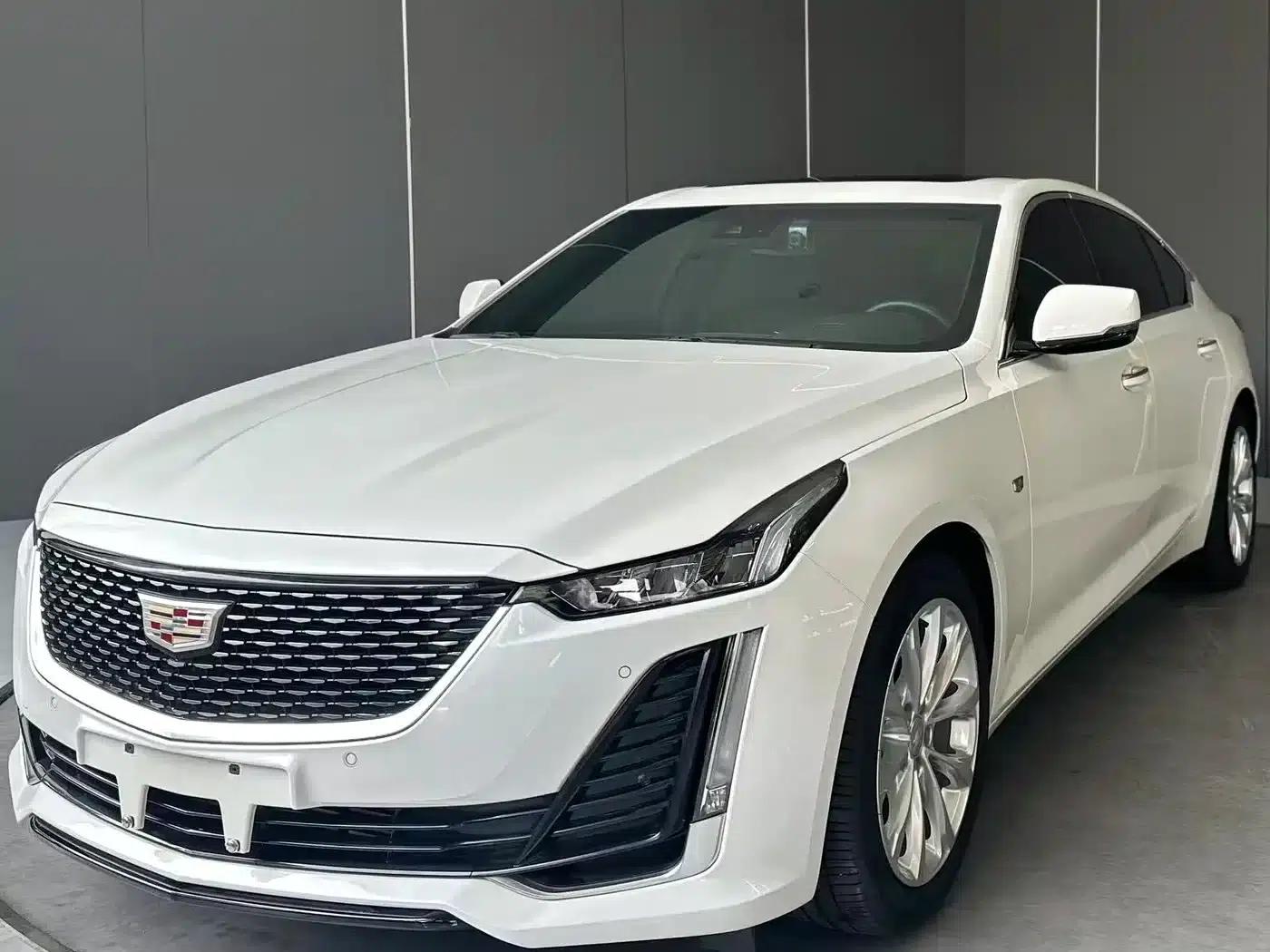 2023 Cadillac CT5 28T Luxury (Standard Edition) — миниатюра 1