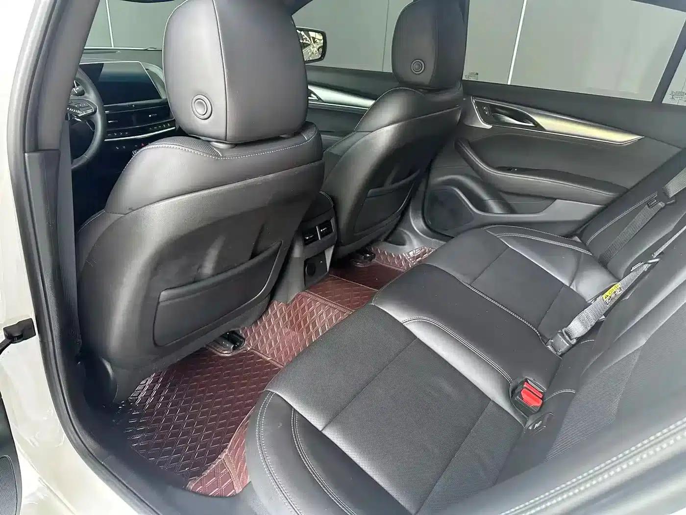 2023 Cadillac CT5 28T Luxury (Standard Edition) — миниатюра 10