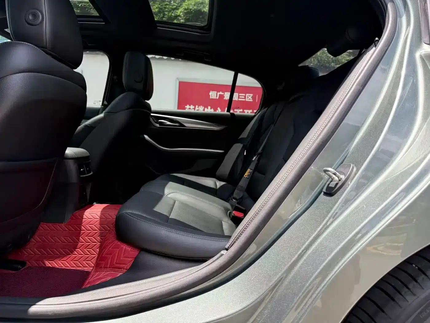 2024 Cadillac CT5 28T Luxury Pro — миниатюра 7