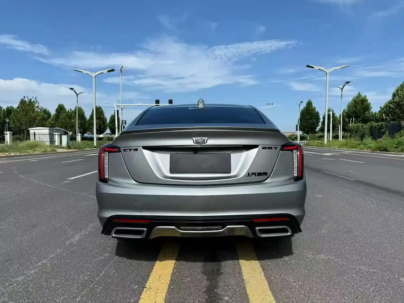 2025 Cadillac CT5 28T Track Performance Edition — миниатюра 3