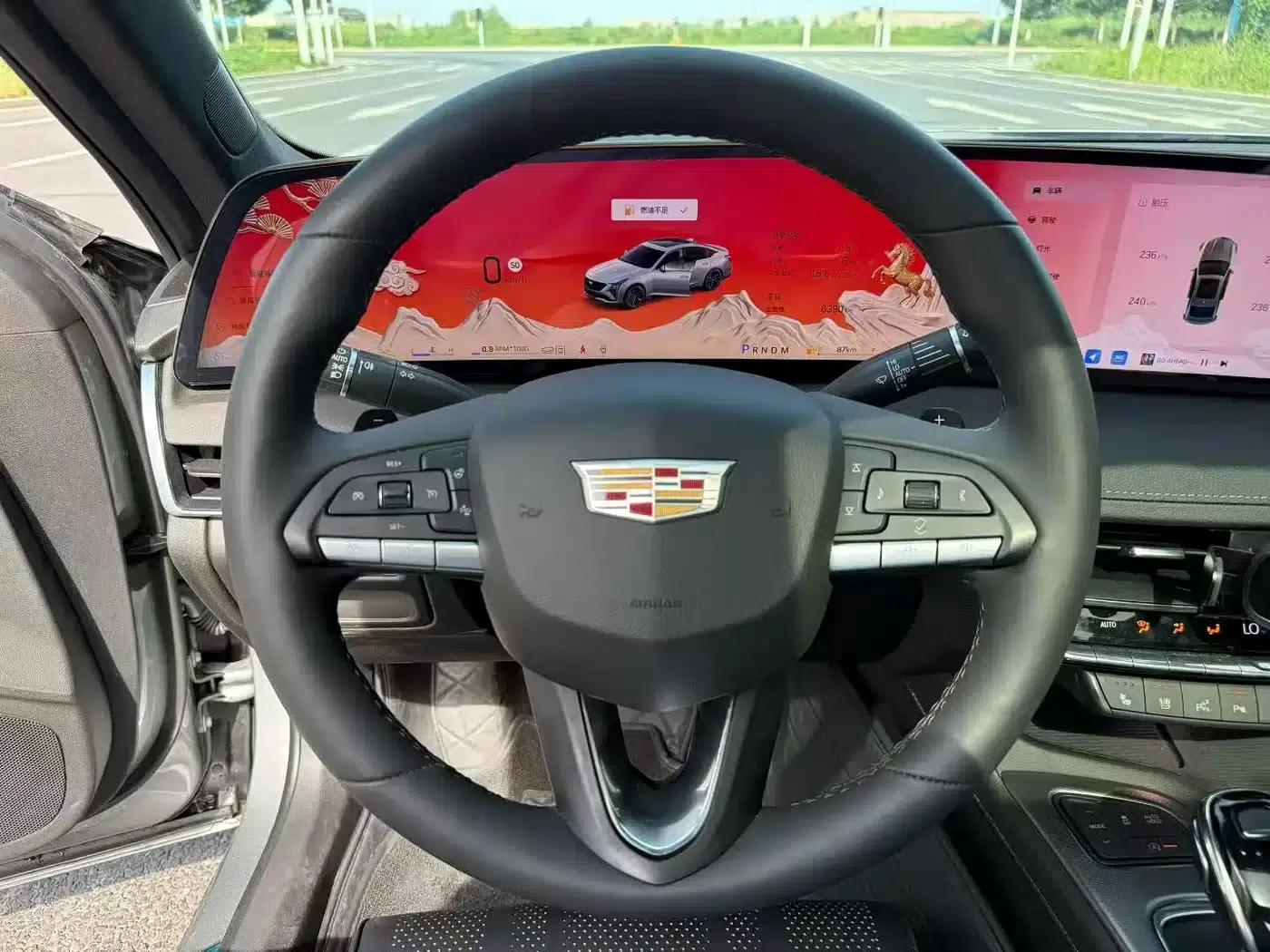 2025 Cadillac CT5 28T Track Performance Edition — миниатюра 8