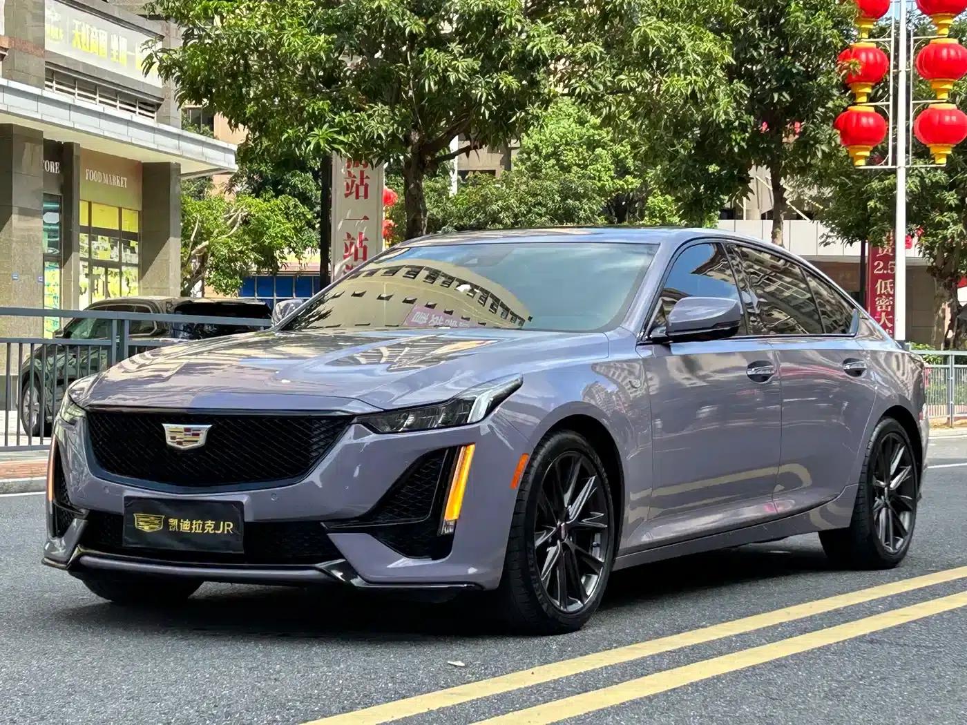 2022 Cadillac CT5 28T Premium — миниатюра 1