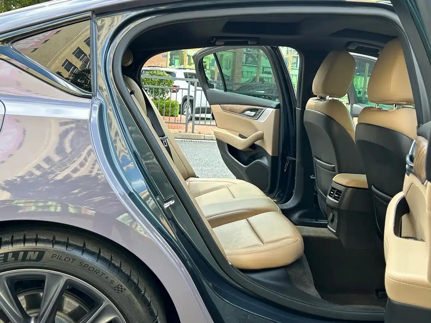 2022 Cadillac CT5 28T Premium — миниатюра 14