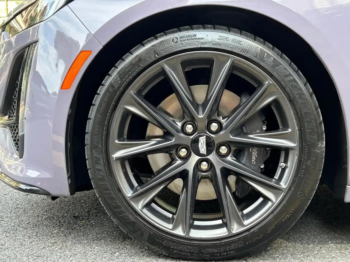 2022 Cadillac CT5 28T Premium — миниатюра 28