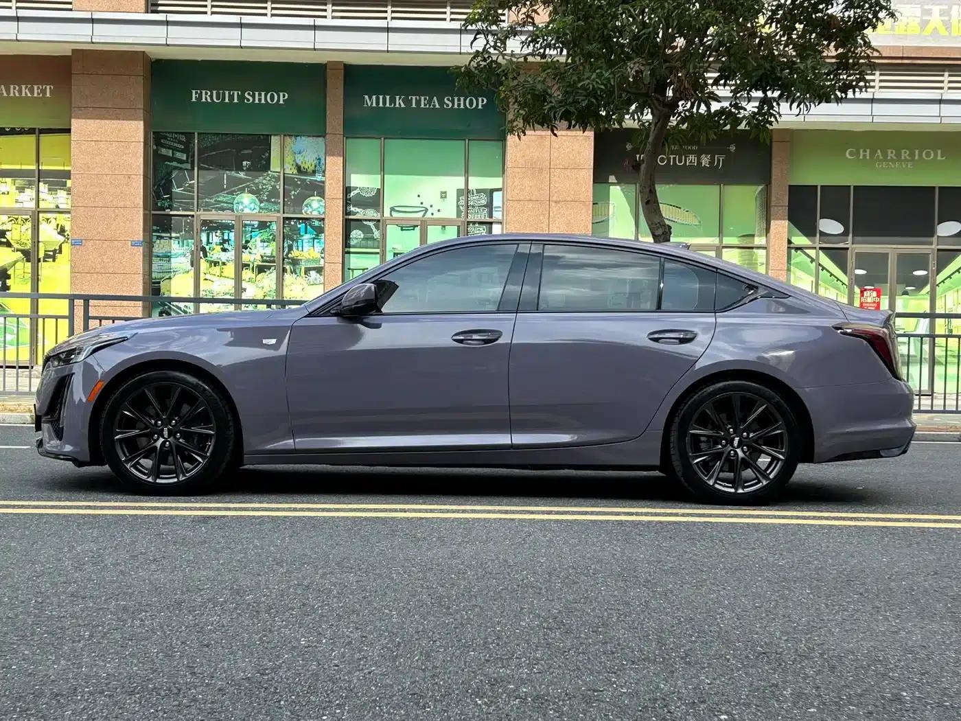 2022 Cadillac CT5 28T Premium — миниатюра 5