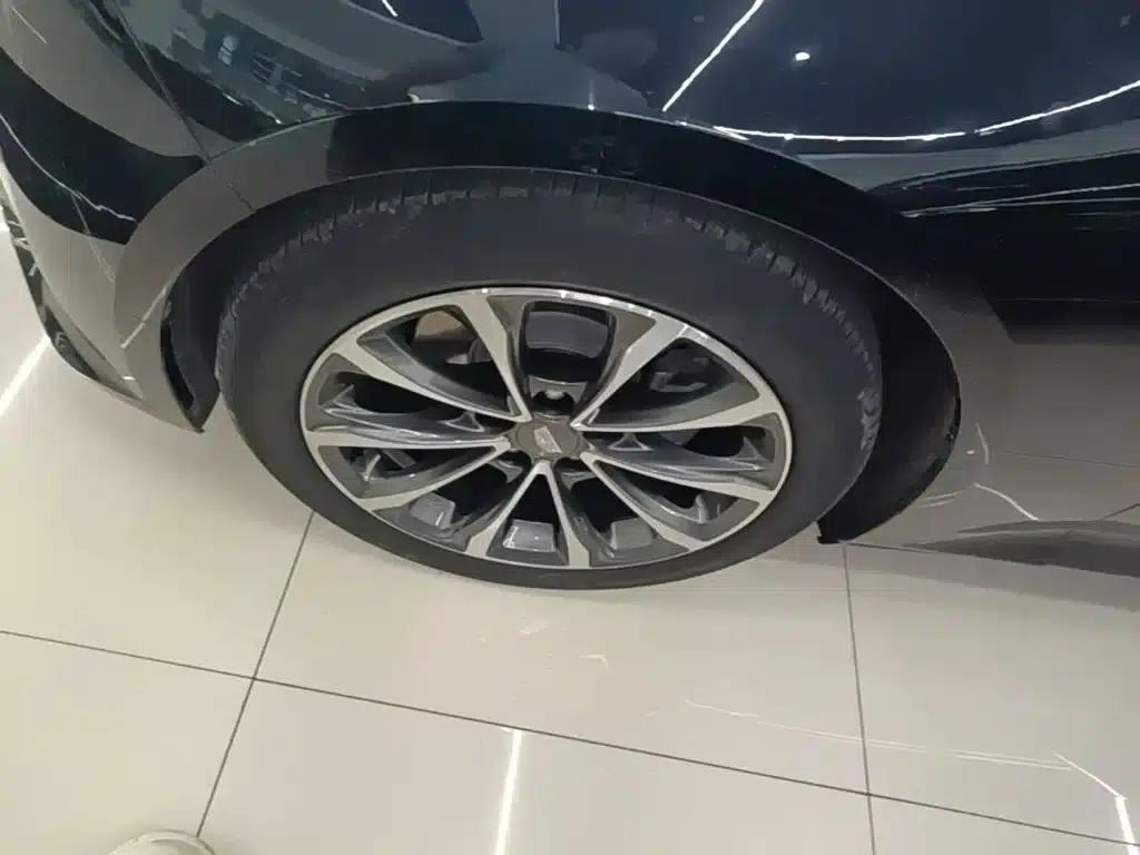 2020 Cadillac CT5 28T Luxury — миниатюра 23