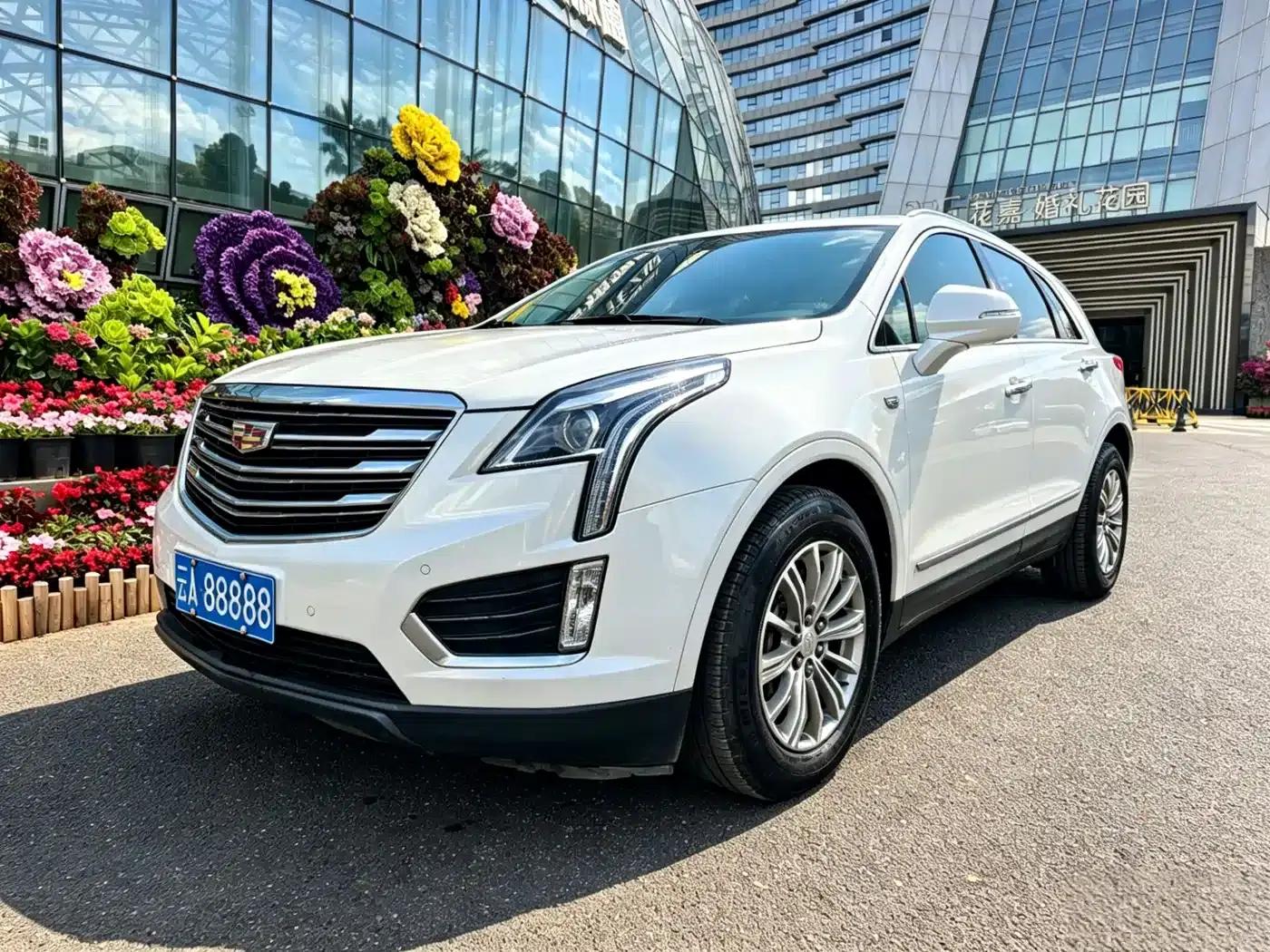 Cadillac XT5 2018 25T Luxury — миниатюра 1