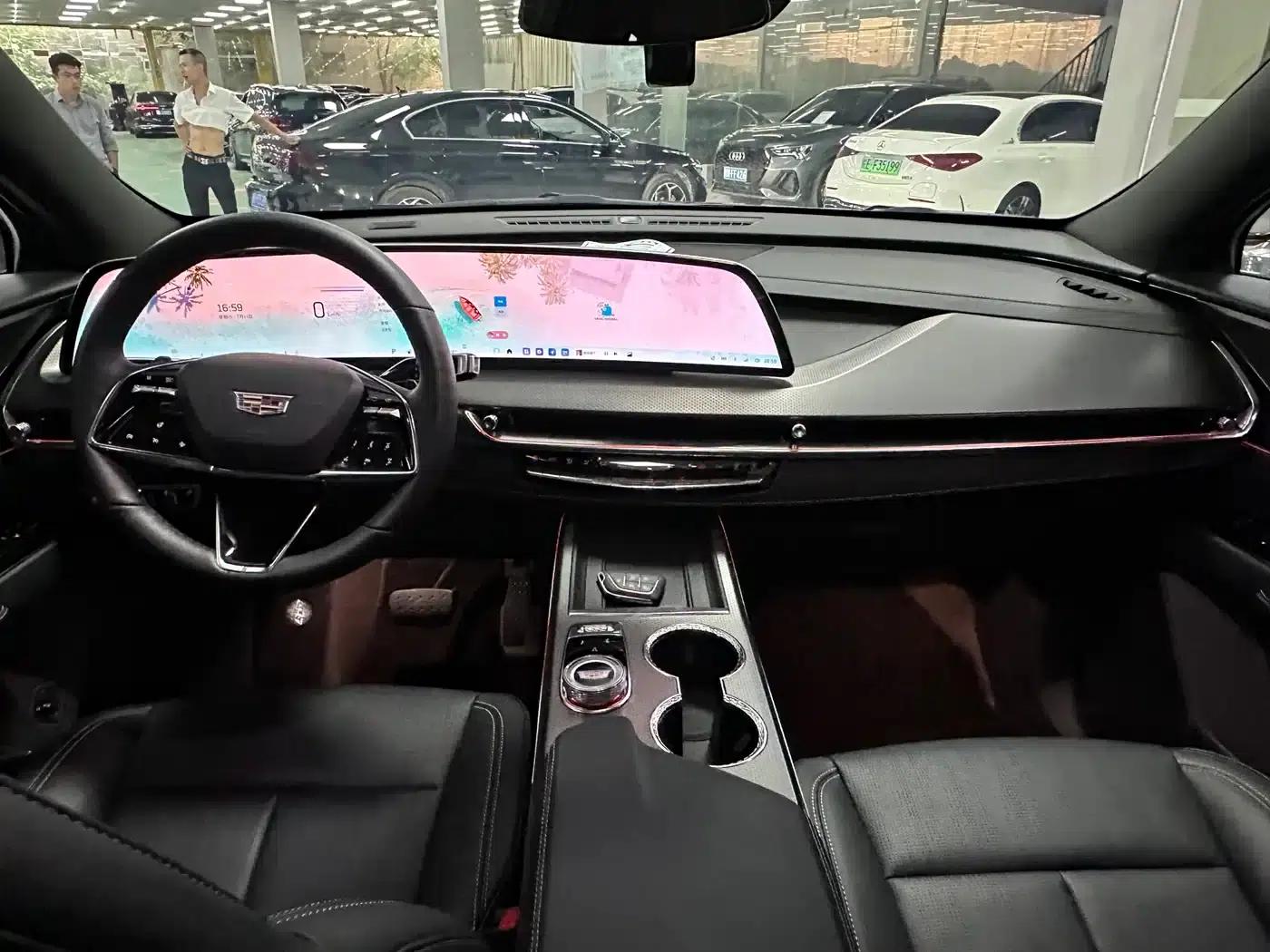 Cadillac XT5 2026 2.0T Luxury — миниатюра 6
