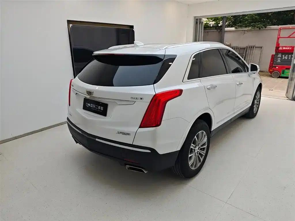 Cadillac XT5 2018 28T AWD Luxury — миниатюра 4