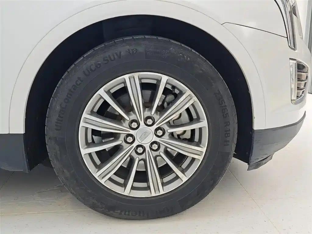 Cadillac XT5 2018 28T AWD Luxury — миниатюра 8