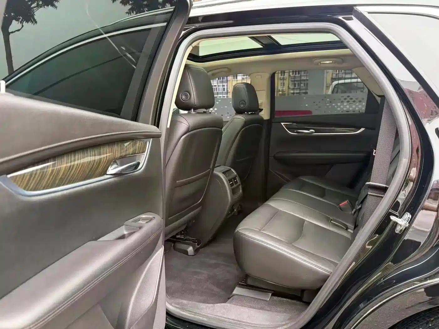 Cadillac XT5 2018 28T AWD Luxury — миниатюра 12