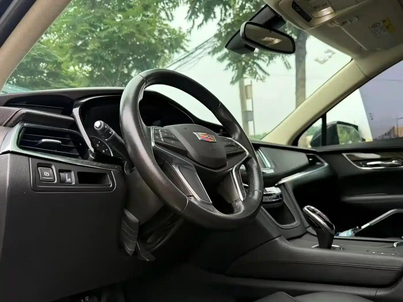 Cadillac XT5 2018 28T AWD Luxury — миниатюра 14