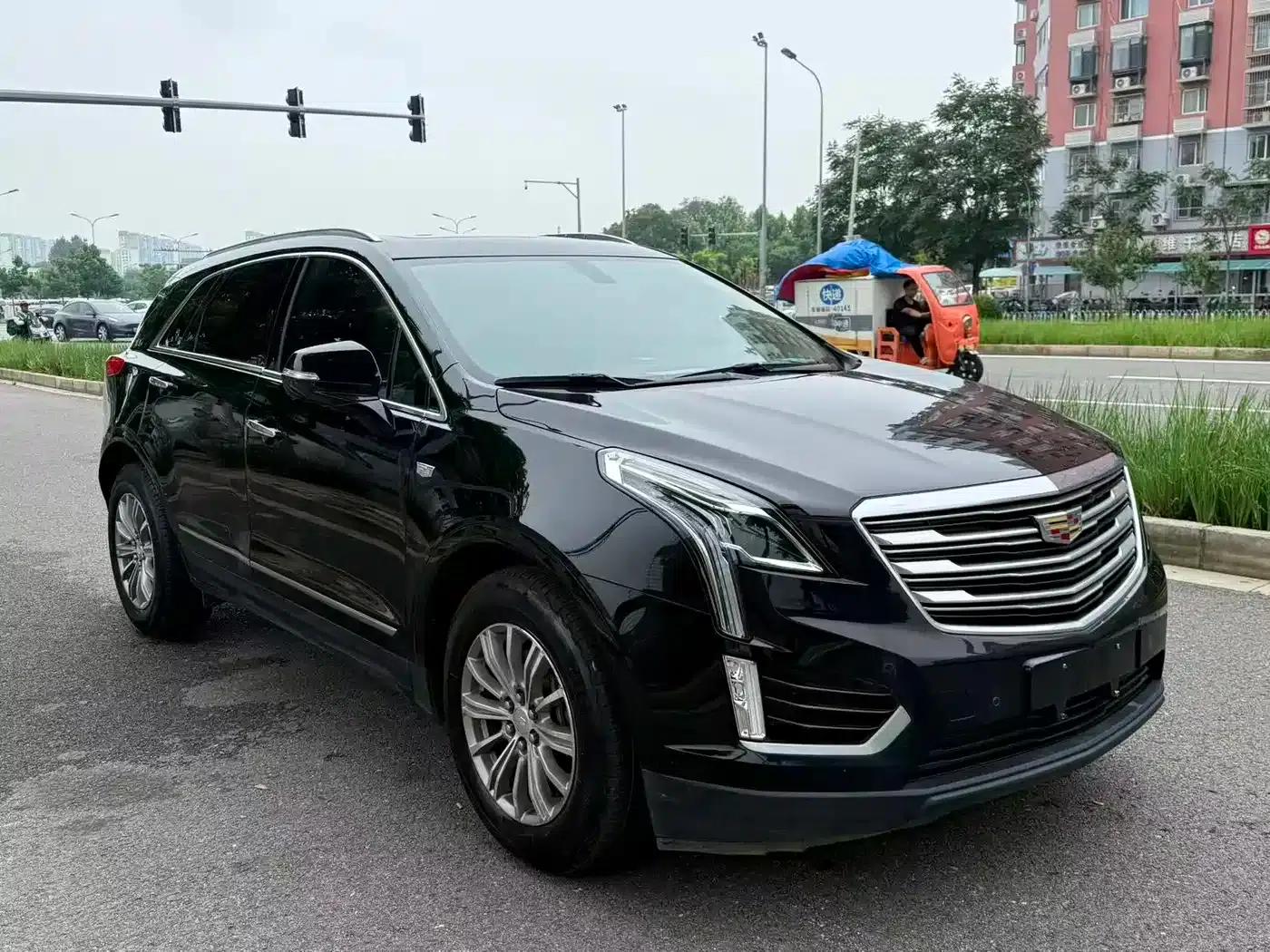 Cadillac XT5 2018 28T AWD Luxury — миниатюра 3