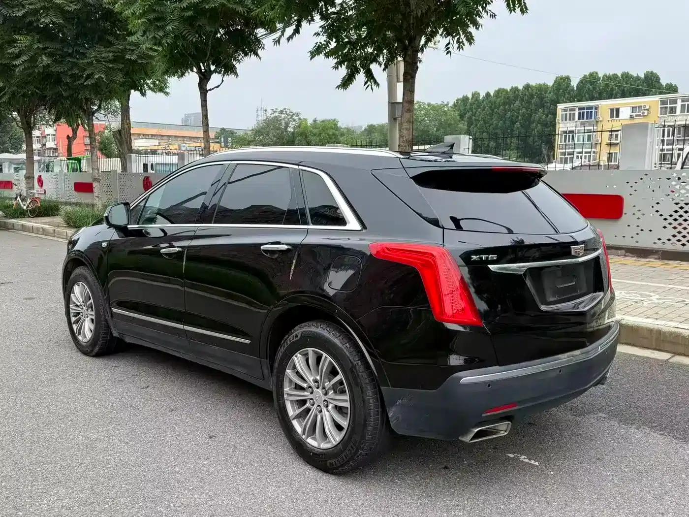 Cadillac XT5 2018 28T AWD Luxury — миниатюра 4