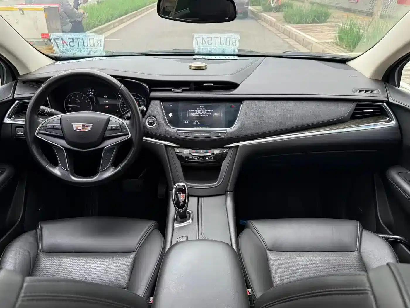 Cadillac XT5 2018 28T AWD Luxury — миниатюра 9