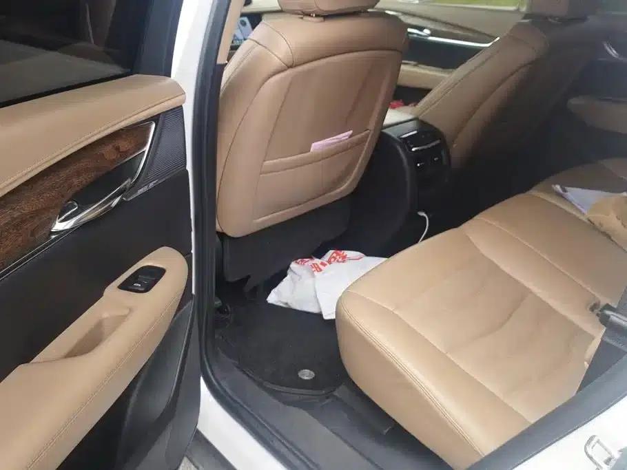 Cadillac XT5 2020 28T AWD Platinum Sport Edition — миниатюра 11