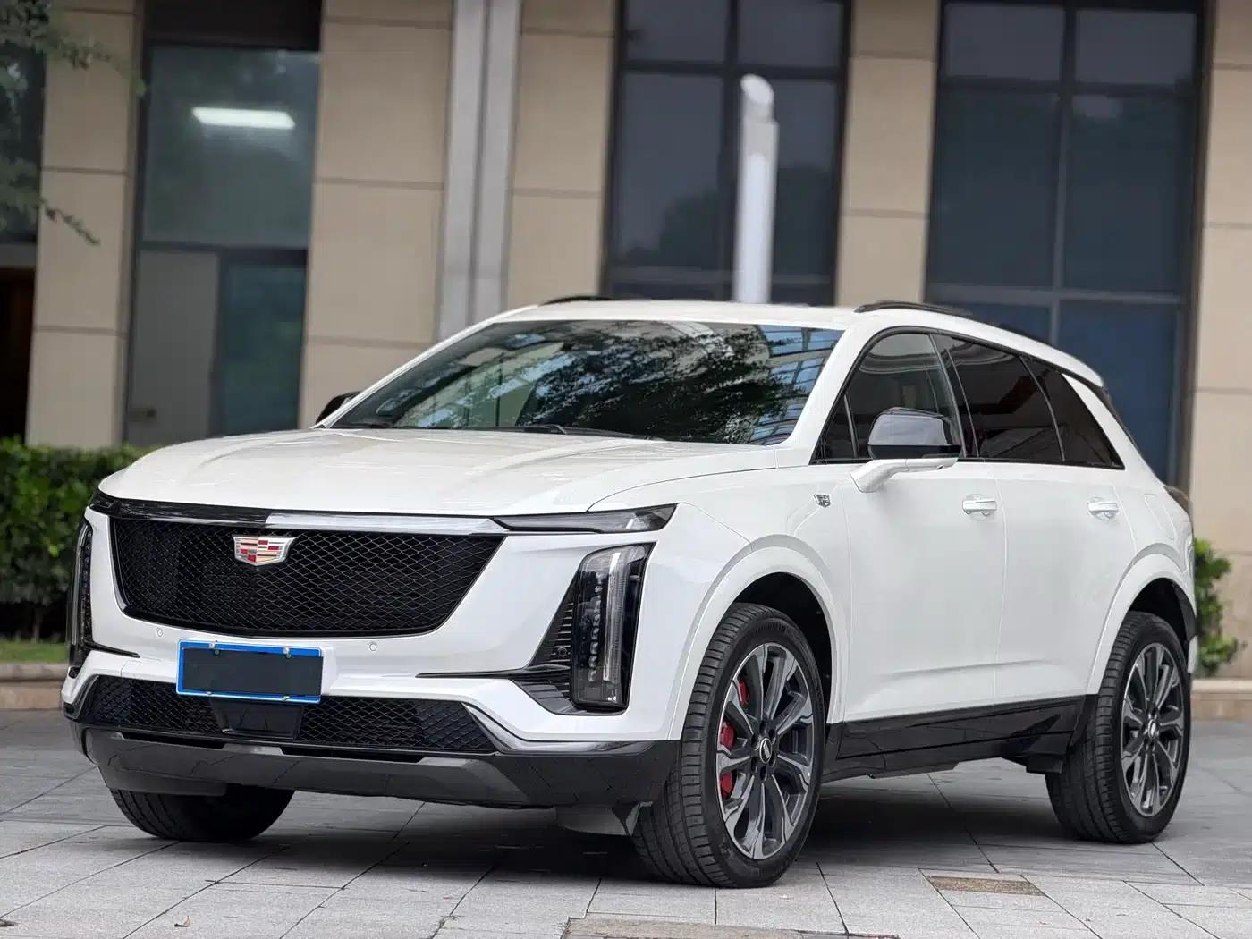 Cadillac XT5 2025 2.0T Platinum Edition — миниатюра 1