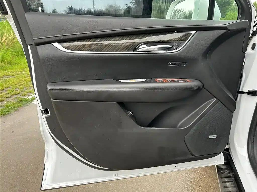 Cadillac XT5 2018 25T Luxury — миниатюра 13