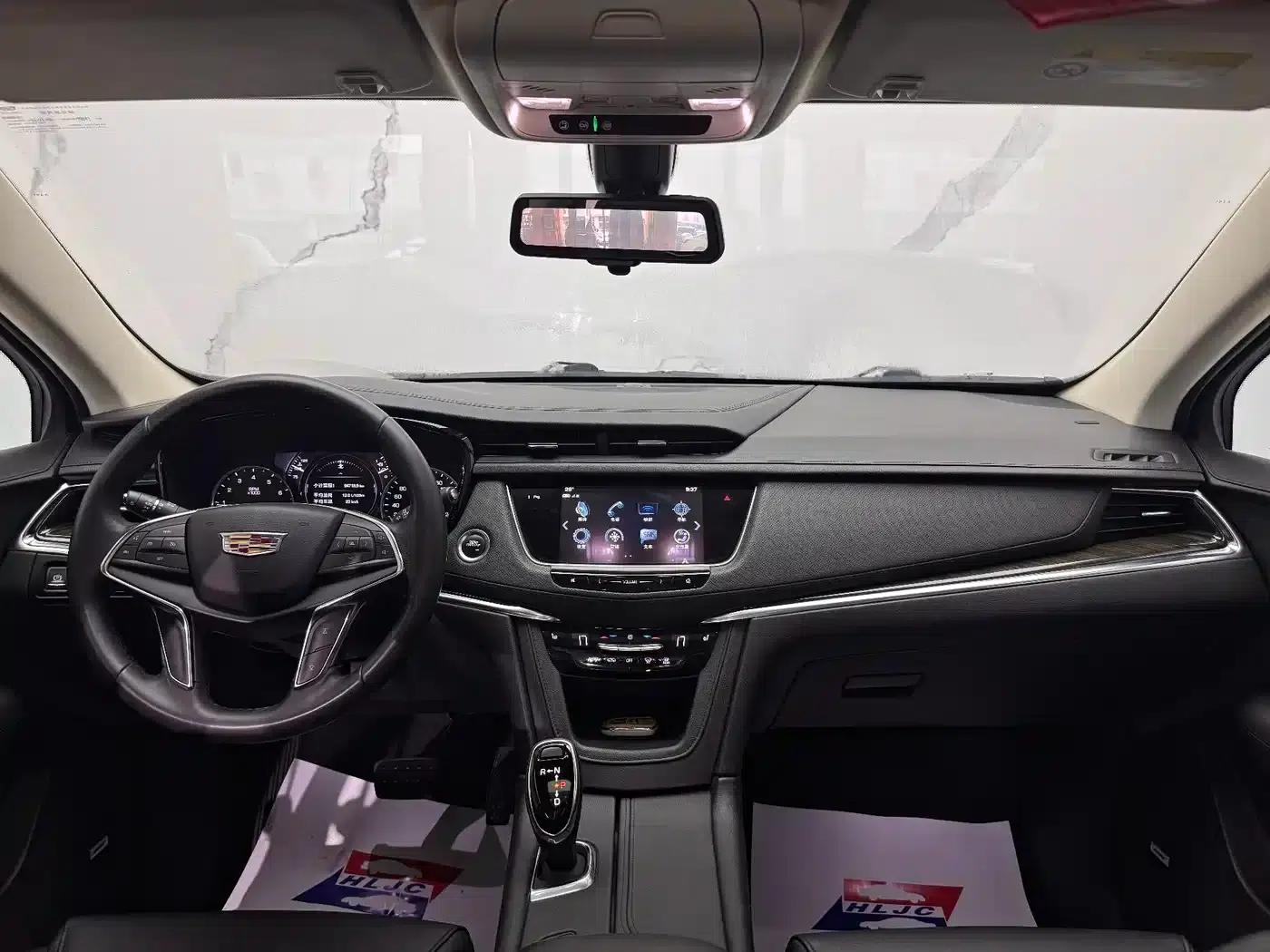 Cadillac XT5 2018 28T AWD Luxury — миниатюра 9