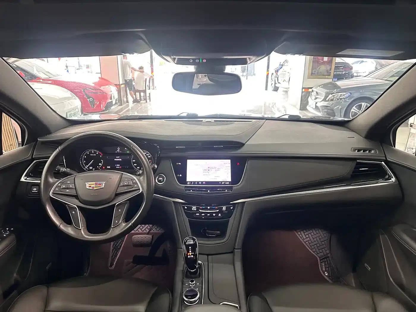 Cadillac XT5 2021 2.0T 2WD Luxury — миниатюра 11
