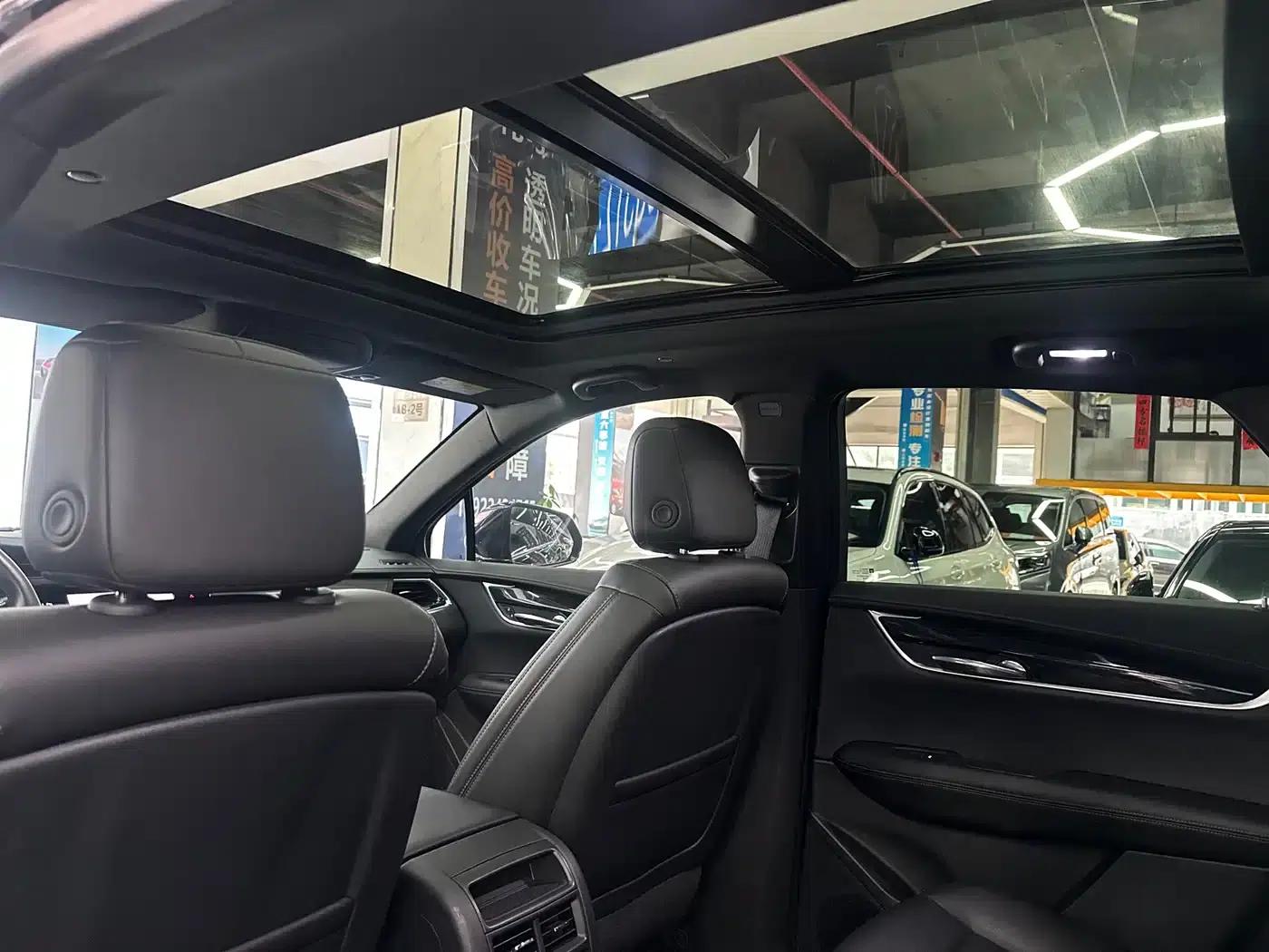 Cadillac XT5 2021 2.0T 2WD Luxury — миниатюра 14