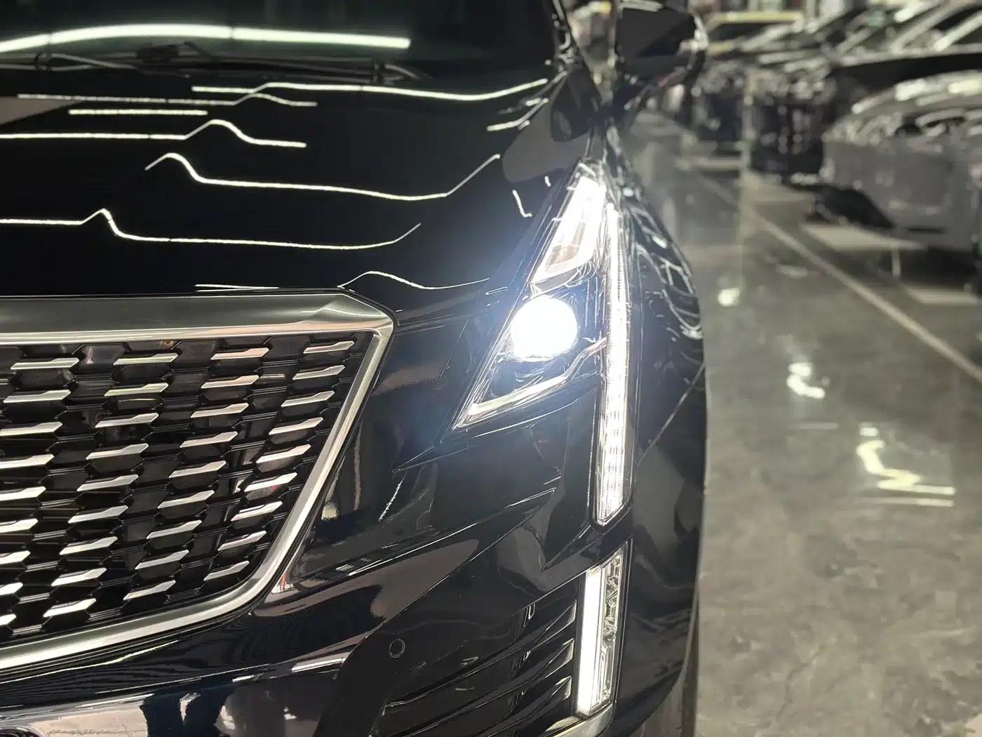 Cadillac XT5 2021 2.0T 2WD Luxury — миниатюра 15