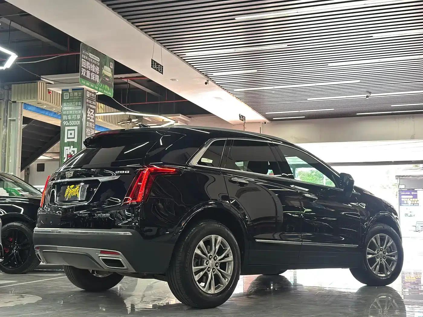 Cadillac XT5 2021 2.0T 2WD Luxury — миниатюра 5