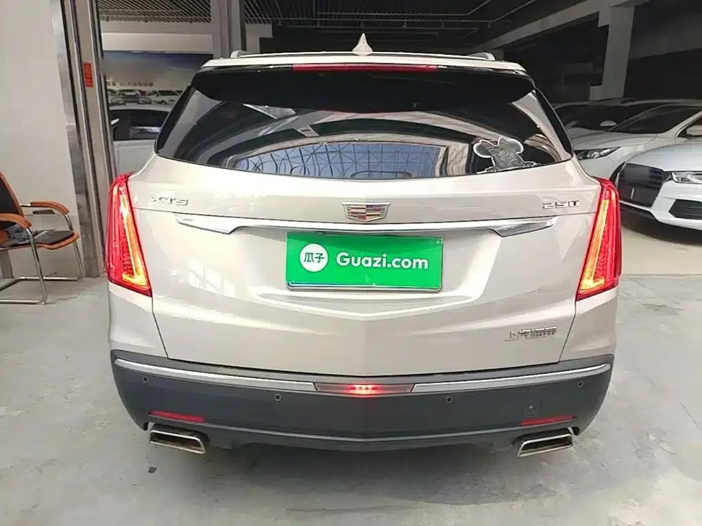 2016 Cadillac XT5 25T Luxury — миниатюра 6