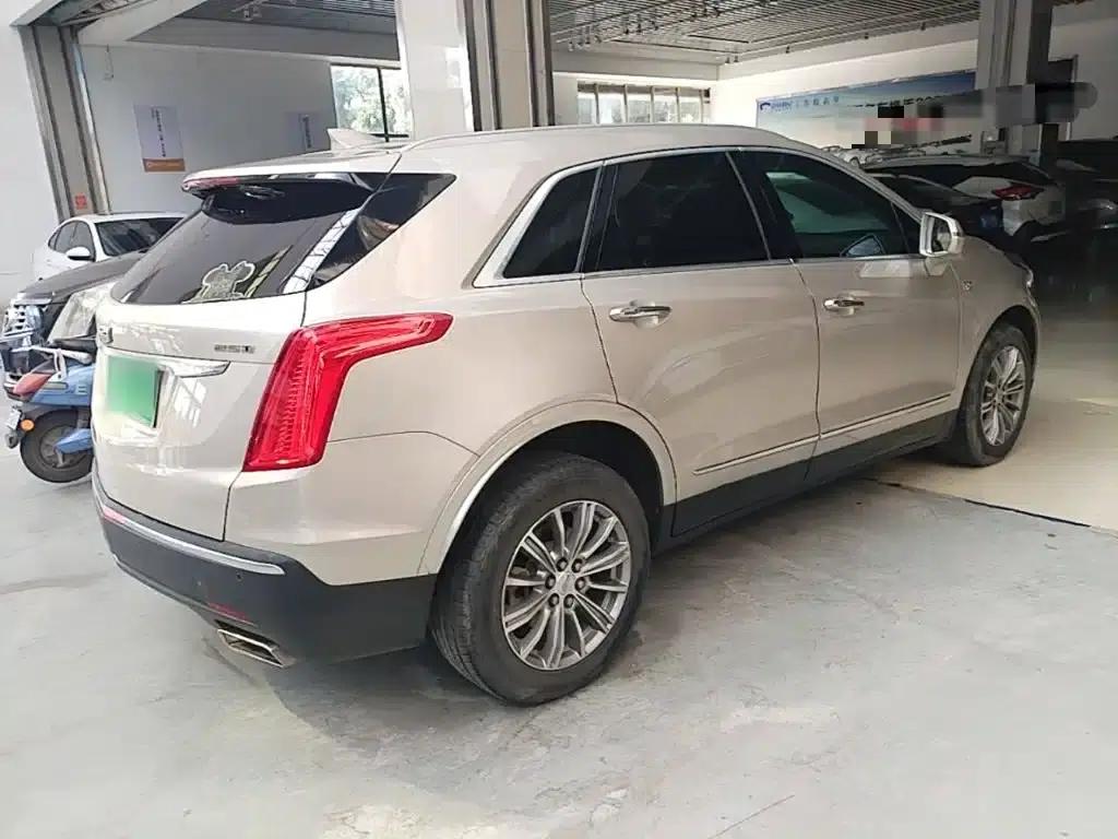 2016 Cadillac XT5 25T Luxury — миниатюра 7