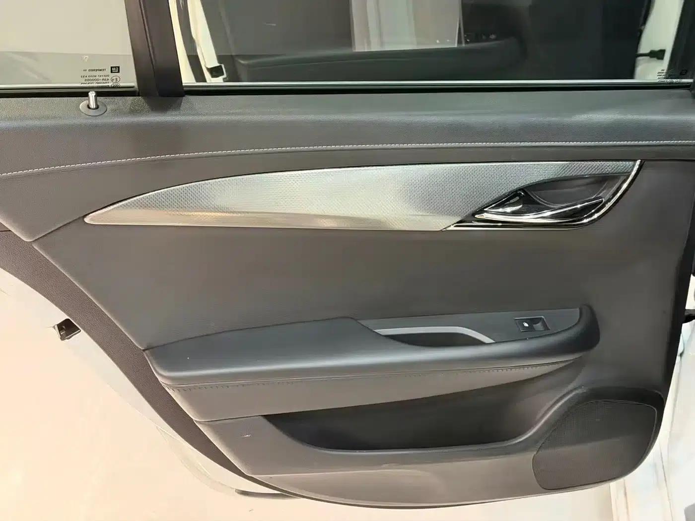 2017 Cadillac ATS-L 28T Technology Edition — миниатюра 17