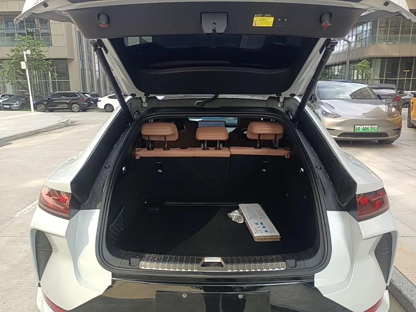 BYD Song L EV 2024 550 km Excellence Version — миниатюра 22