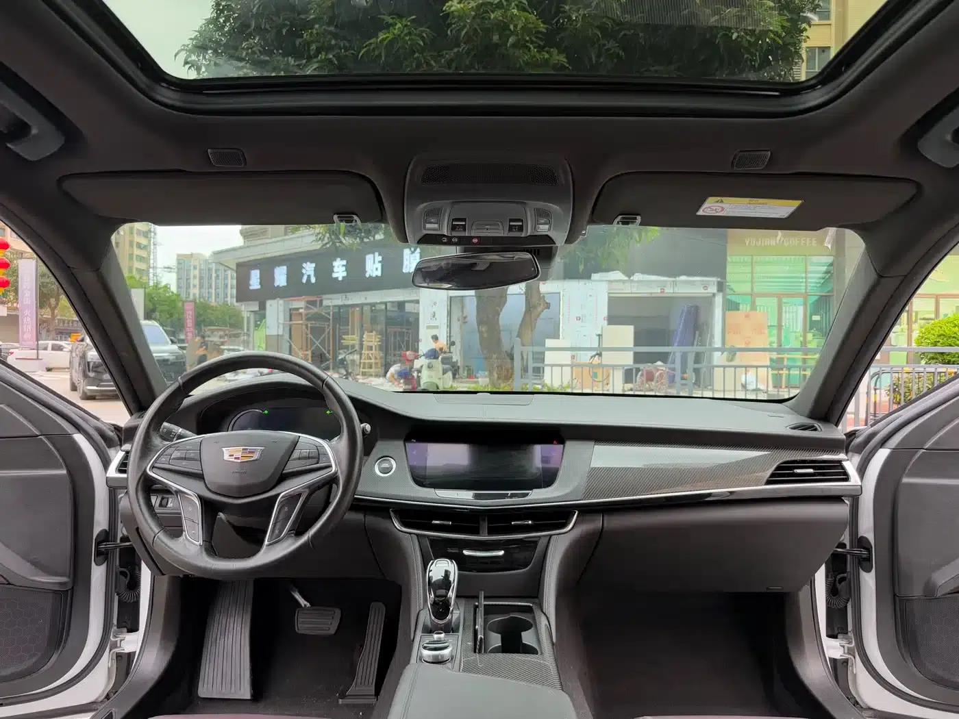 2022 Cadillac CT6 28T Premium — миниатюра 30