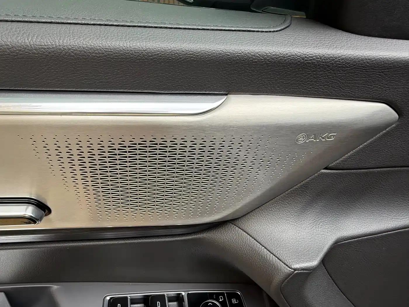 2023 Cadillac CT6 28T Premium — миниатюра 17