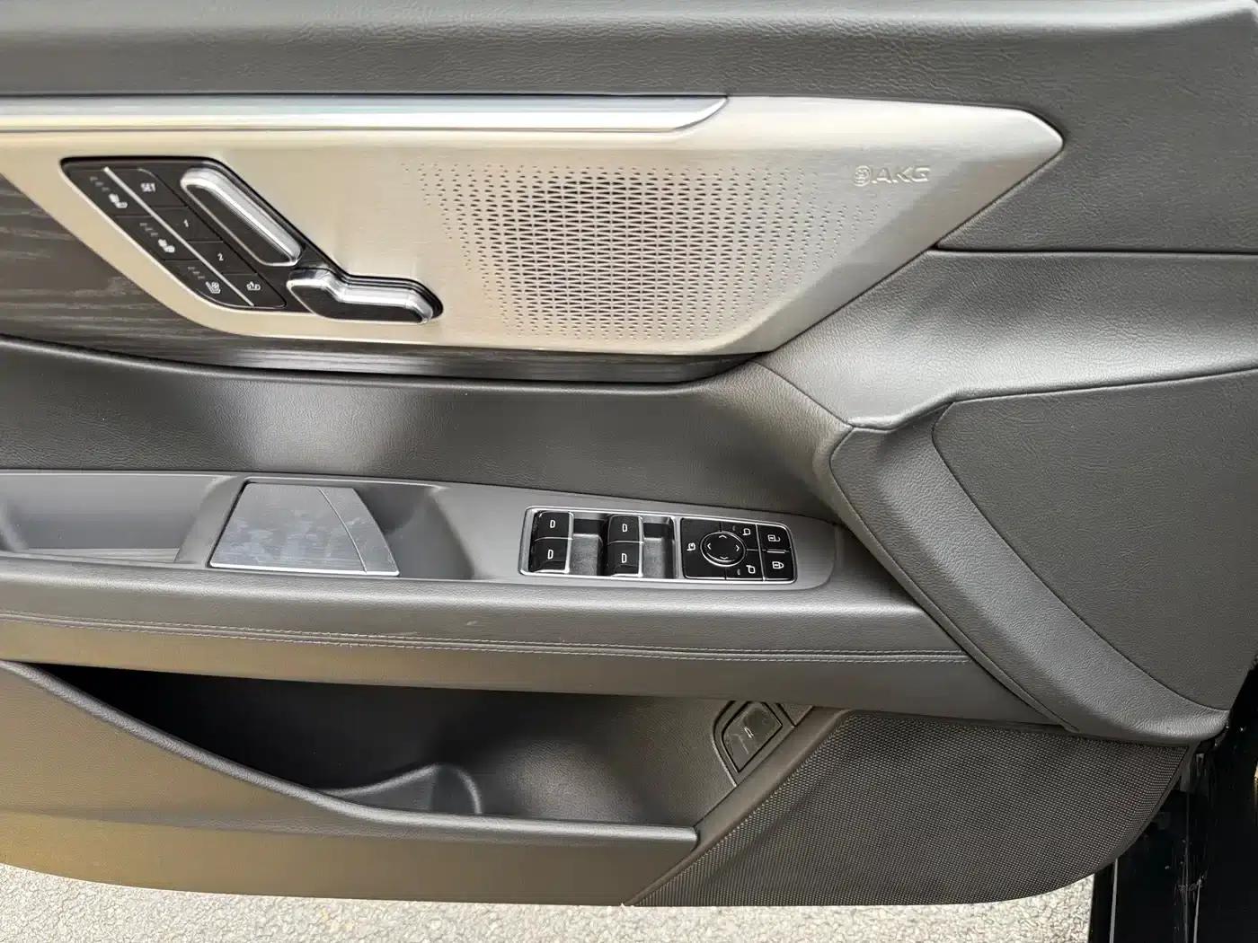 2023 Cadillac CT6 28T Premium — миниатюра 18