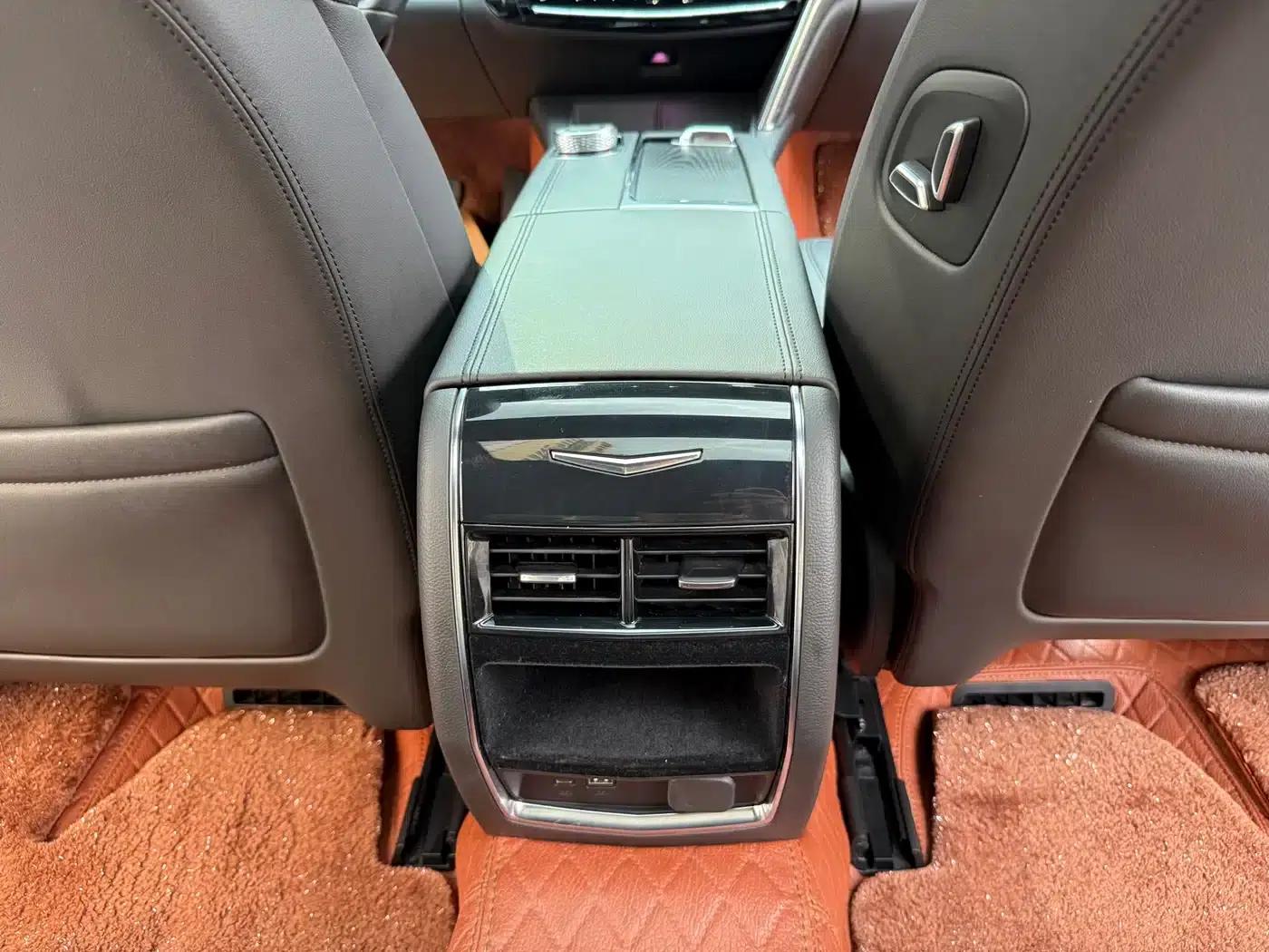 2023 Cadillac CT6 28T Premium — миниатюра 29