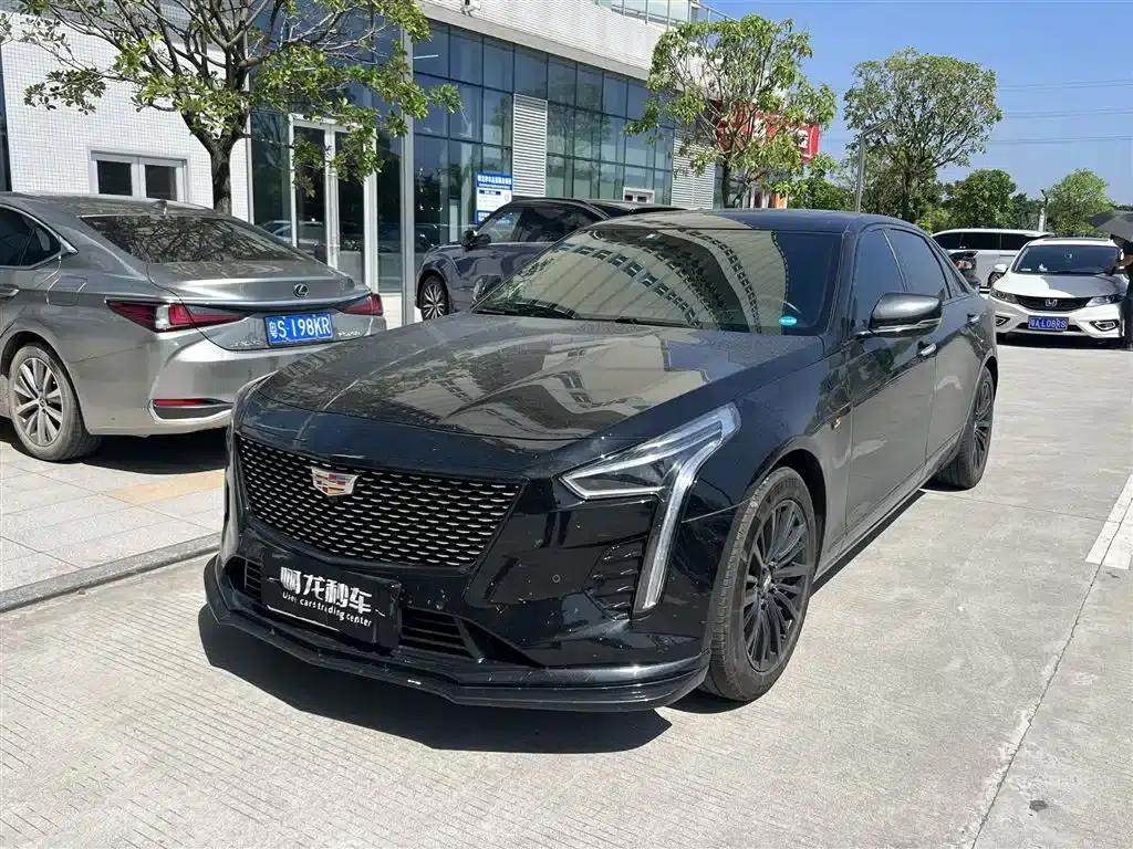 2019 Cadillac CT6 28T Luxury — миниатюра 1