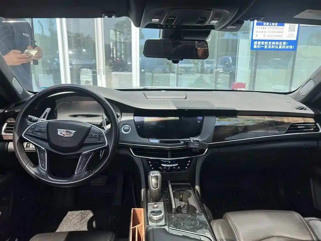 2019 Cadillac CT6 28T Luxury — миниатюра 5