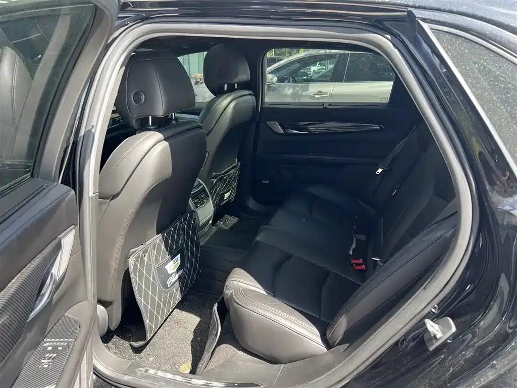 2019 Cadillac CT6 28T Luxury — миниатюра 7