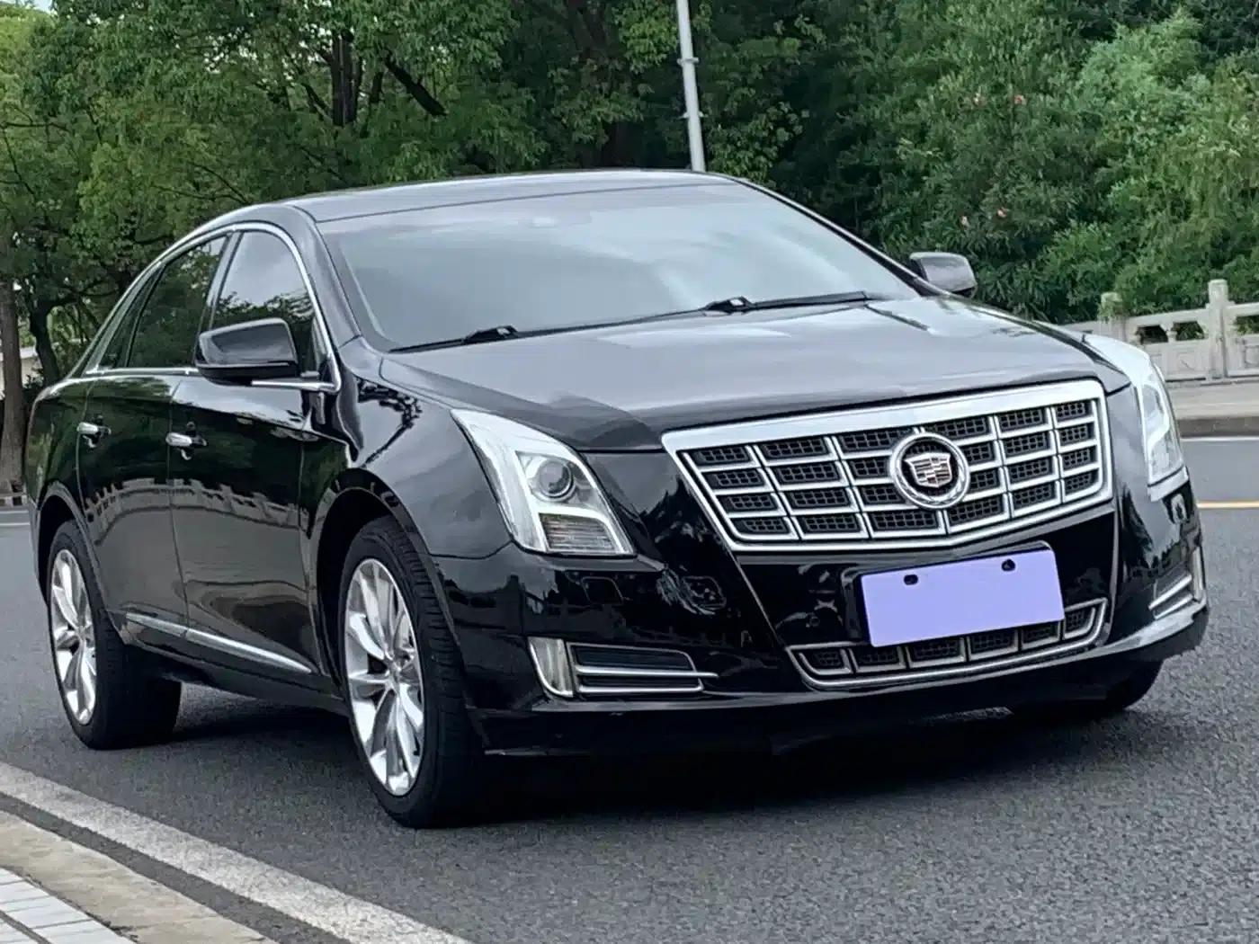 2014 Cadillac XTS 28T Platinum Edition — миниатюра 3