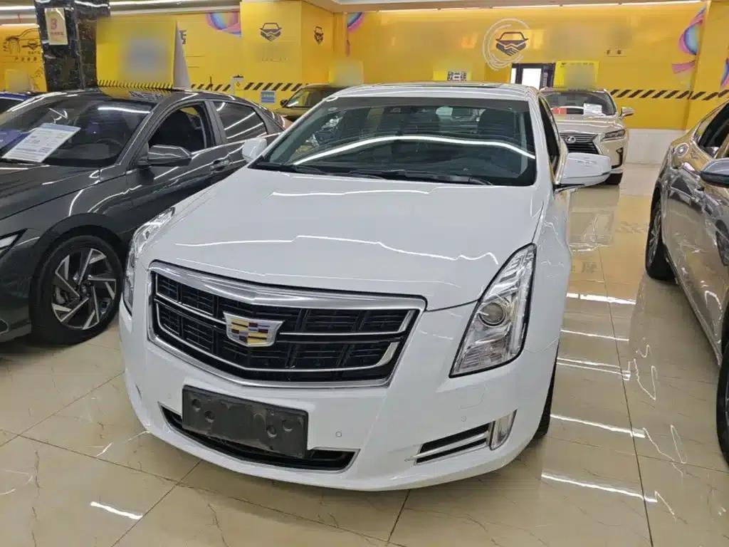 2016 Cadillac XTS 28T Luxury — миниатюра 2
