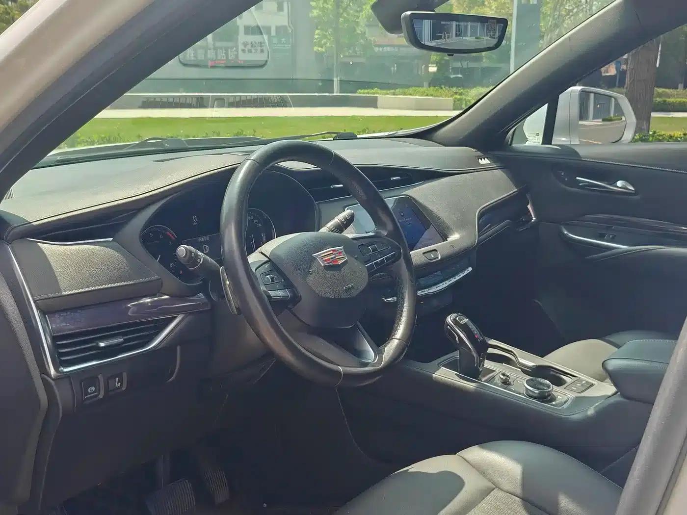 2020 Cadillac XT4 Facelift 28T Two-Wheel Drive Technical Edition — миниатюра 5