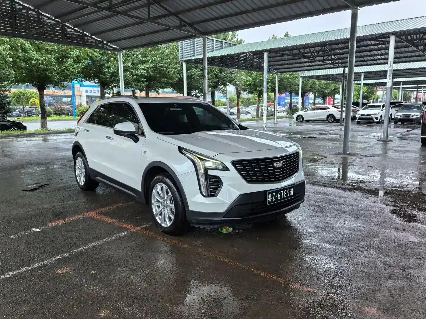 Cadillac XT4 2021 28T Two-Wheel Drive Technology Edition — миниатюра 2