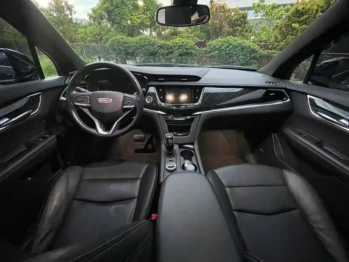2021 Cadillac XT6 28T 7-Seat Luxury — миниатюра 6